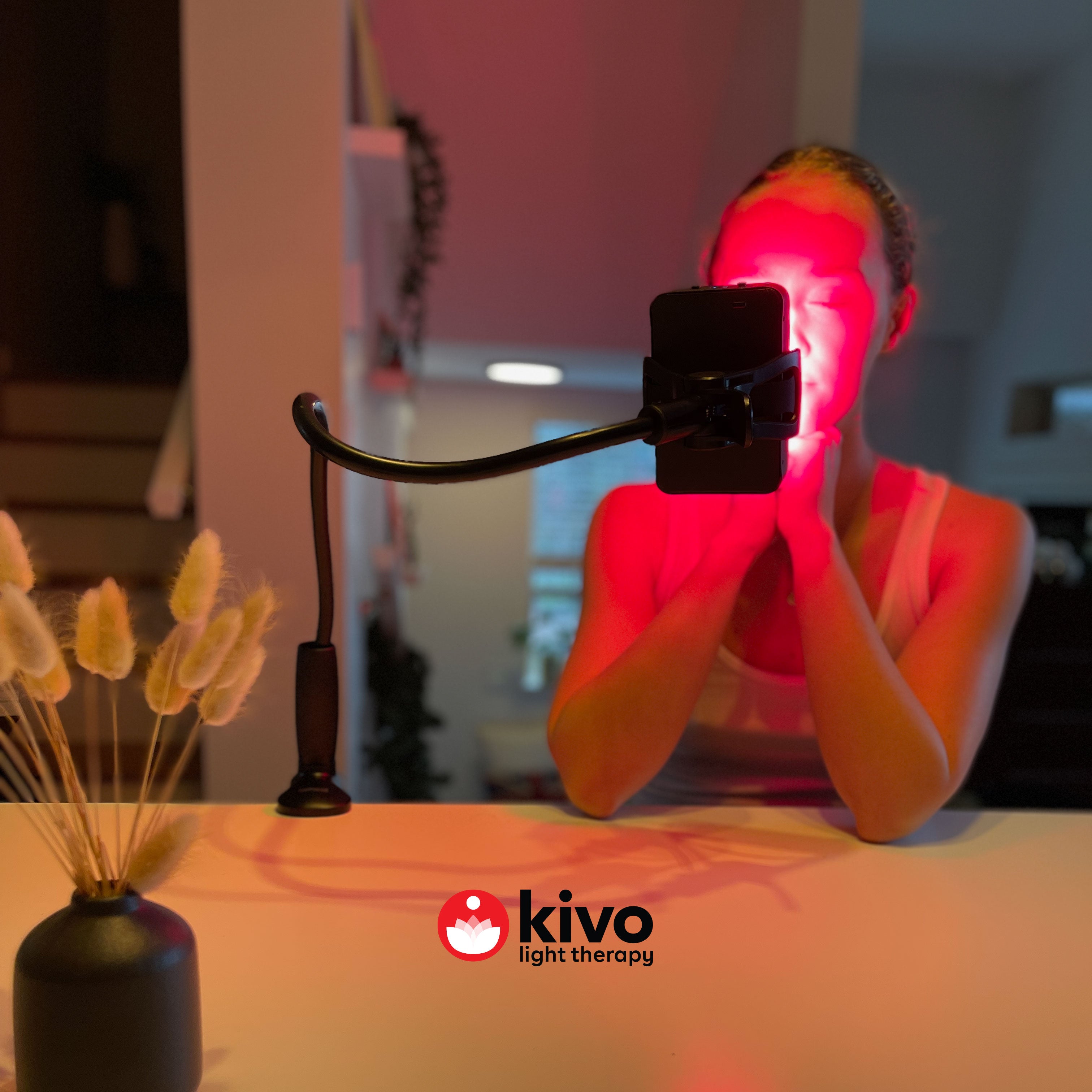 Kivo Vital Mini: Portable Red Light red light therapy from Kivo