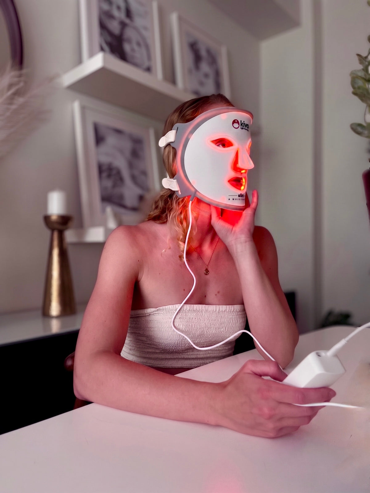 Elite LED Light Therapy Face Mask